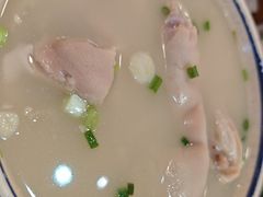 -易老妈蹄花.特色川菜(人民公园总店)