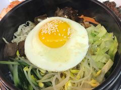 至尊牛肉石锅拌饭豪华套餐-朴鲸家正宗韩国料理(福田店)