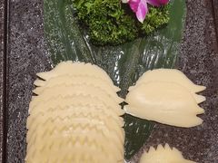 -芝小官毛肚火锅海鲜自助(苏州吴江区万宝店)