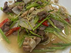 -新泉小傅美食(国贸天琴湾天境店)