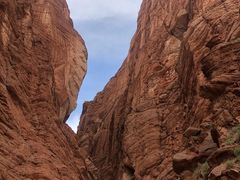 -天山神秘大峡谷