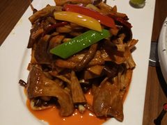 双菇爆郡把-玛町精致餐酒吧(大众巷店)