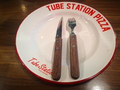 -Tubestation站点比萨(新世界大望路店)