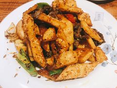 -西域阿里马新疆菜·清真(桂花路店)