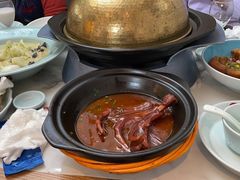 -新天明砂锅鱼头煲