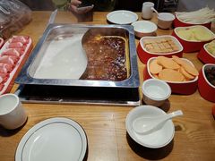 -海陆红火锅(汉兴路店)