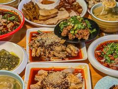 -朱大嘴肥肠血旺(福字街店)
