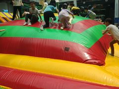 -蒙特利亲子乐园