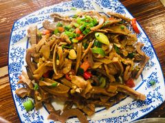 笋干炒肉-朗妈私房菜(婺女州店)