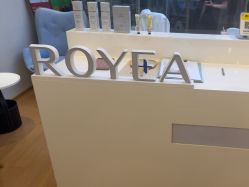 -ROYEA茹彦祛痘·问题肌肤修护中心