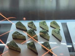 -牛YO寿喜烧·铁板烧和牛火锅自助(市府恒隆店)