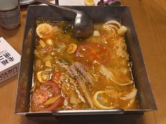 -老板很二(吉大店)