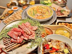-草家酱蟹炭火烤肉店(珲春南路一店)