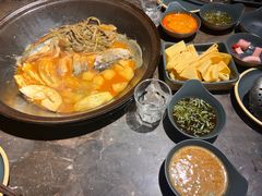 -肥鱼屯活鱼锅(惠工街店)
