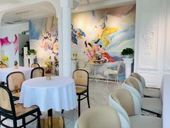 -神秘先生西餐酒廊