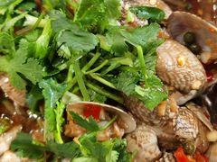 冰川花甲-马路边边串串香(苗栗路店)