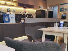 -瑞幸咖啡(新理想大厦店)