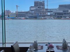 景观位-白天鹅宾馆·流浮阁咖啡厅