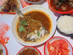 -老闵田螺馆·南昌市井菜·特色小吃(总店)