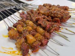 鹤岗特色牛肉肥瘦相间的特香-老何太太鹤岗小串·团建聚餐(龙华店)