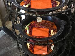 -红九格老火锅(三峡广场店)