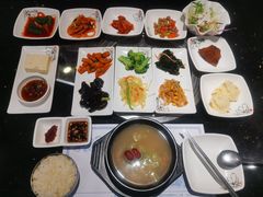 -青松馆韩国料理(香港中路佳世客店)