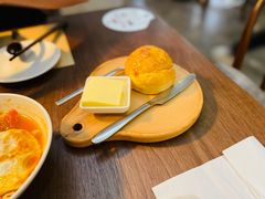 冰镇迷你菠萝油-来龙里 精致 东南亚餐室(万象城店)