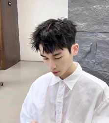 -尤司男士国潮理发馆