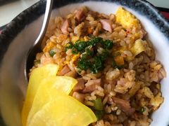 泡菜猪颈肉炒饭-猛式料理嘉州新光天地店