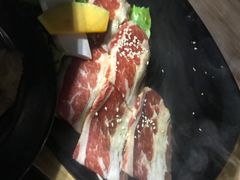 特选肥牛-山居屋炭火烧肉(厚街万达店)