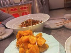 拔丝地瓜-闫府私房菜·百年鲁菜(恒隆店)