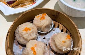 Shanghai Steamed Pork Dumplings with Soup