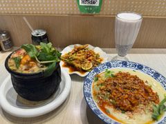 -云南李记罐罐米线饵丝小吃(汉中门金鹰店)