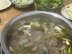 -黑竹沟新场牛肉火锅