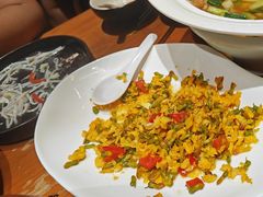 -老滇山寨•云南特色菜•地方菜•民族风情歌舞表演(金碧店)