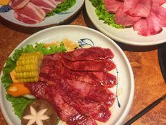 -炼火烤肉店