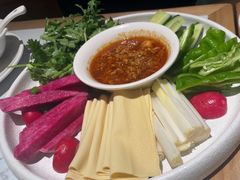 -关东小磨东北菜(漕河泾印象城店)