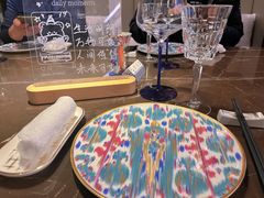 -海派悦庭·海胆烧麦·新融合菜(凯德广场店)
