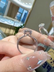 -Zbird钻石小鸟·钻戒婚戒定制高端珠宝私人定制中心