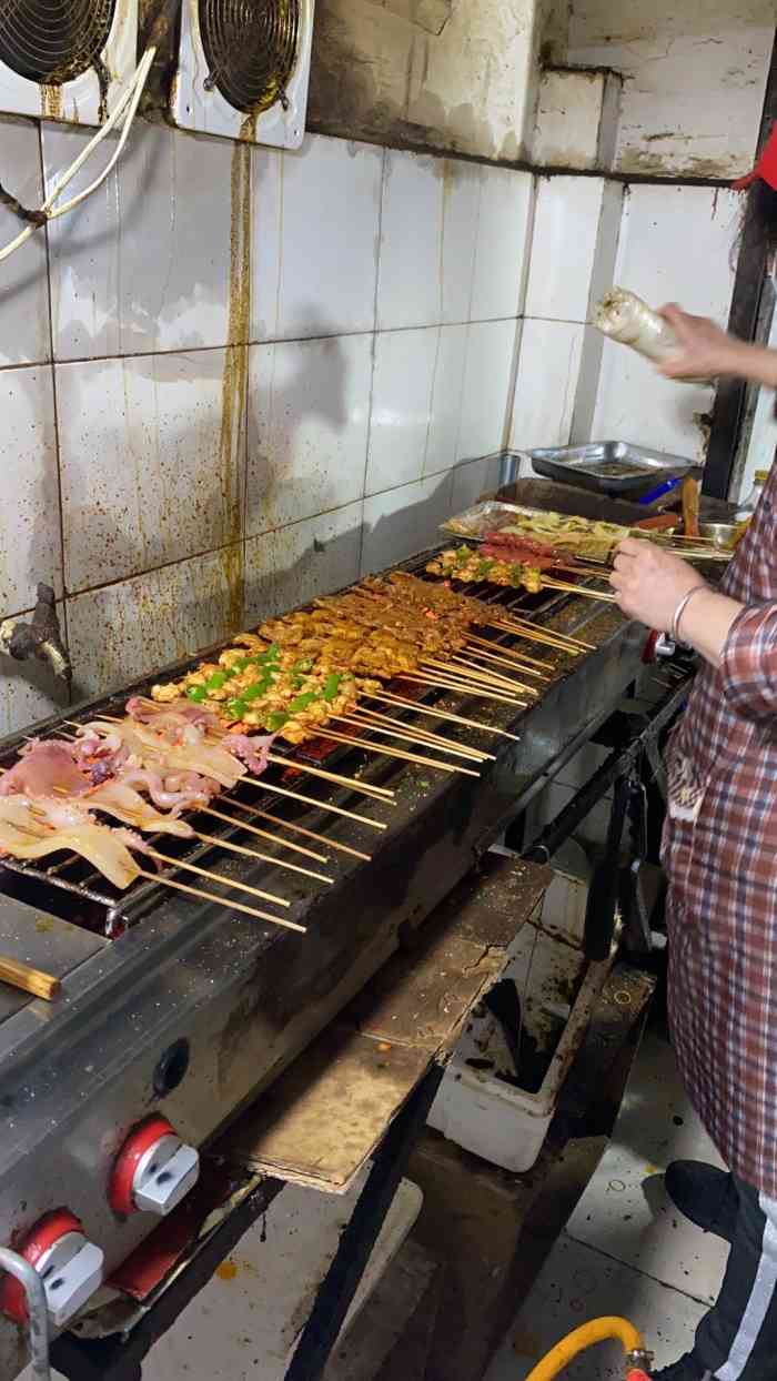 老刘烧烤-"已经吃过很多次这家烧烤了,晚上10点11."-大众点评移动版