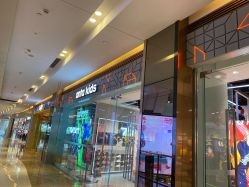-安踏儿童(世欧王庄店)