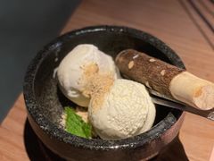 石烧香草冰淇淋-烧肉达人•炭火烧肉(新天地店)