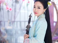-九月鹰飞汉服摄影工作室
