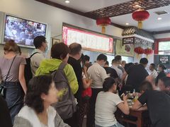 等位区-北京小肠陈饭庄(方庄店)