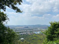 -灵岩山风景区
