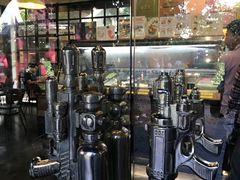 -莓园冰淇淋店