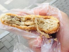 萝卜丝馅烧饼-朱记小郑酥烧饼(建康路店)
