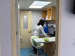 -宠颐生宠物医院·异宠猫科内科·诊疗中心宠巢店