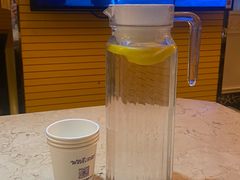 -自由港KTV(王子公主金平店)