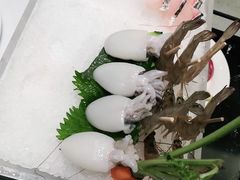 -红鼎豆捞·非遗鲍皇汤火锅(宝丰路店)